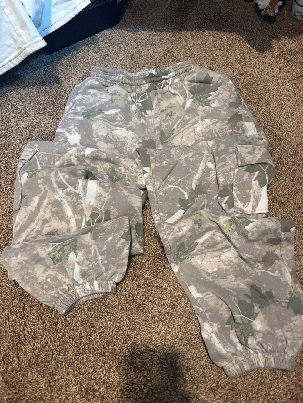 Chelsea DeBoer Camo Cargo Sweatpants - Gray Green